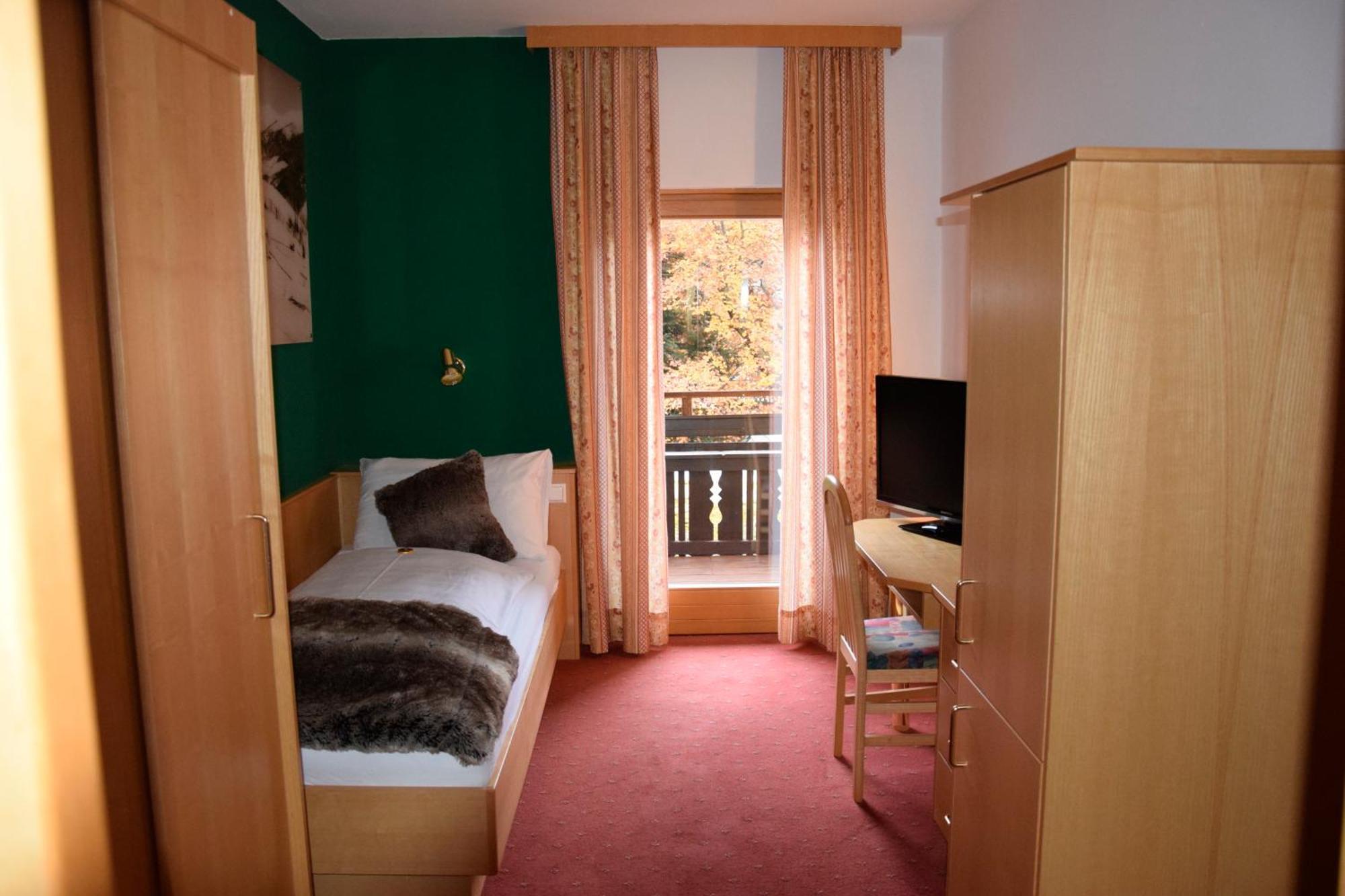 Hotel Guesthouse Dalnig Bad Kleinkirchheim Habitación foto